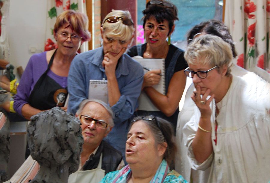 Etudiants-cours-sculpture